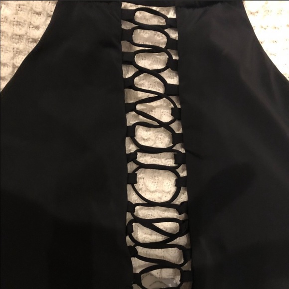 One piece swimsuit - Picture 2 of 2